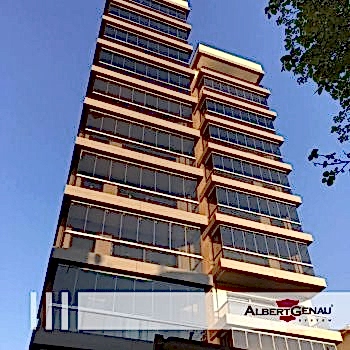 Cambalkon Uzmanı Albert Genau