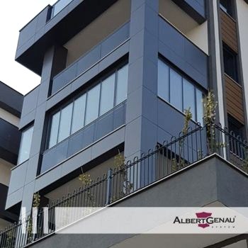 Cambalkon Uzmanı Albert Genau